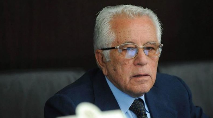  Presentazione del libro "Antigone nel labirinto: tra aspirazione alla pace e propensione alle guerre" 